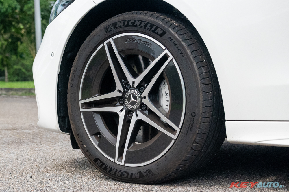 [Gallery] 2024 Mercedes-Benz C350e AMG Line