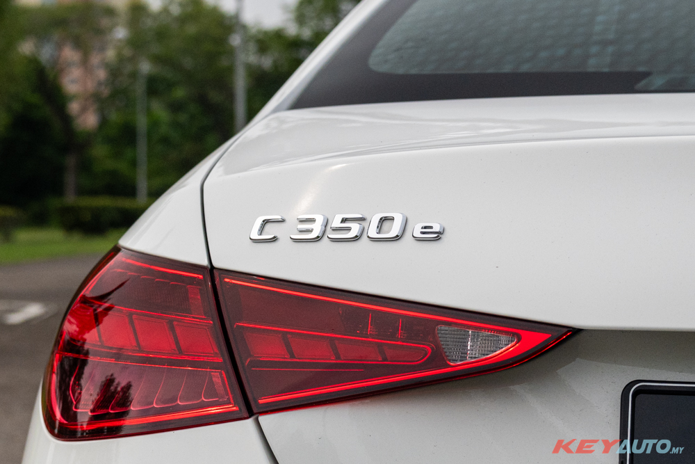[Gallery] 2024 Mercedes-Benz C350e AMG Line