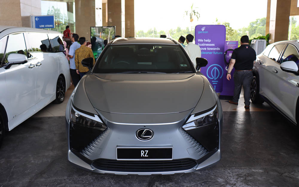 Umwt UMW Toyota Motor Powers Malaysia’s Low-Carbon Mobility Future