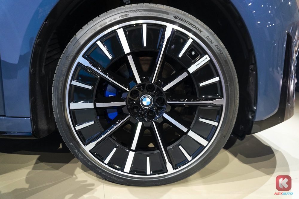 【JMS 2025】全新 BMW iX3 实车照！即将登陆大马！