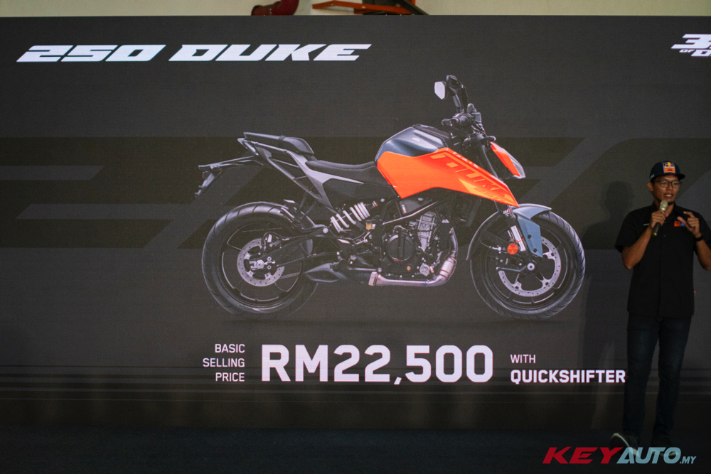 KTM Duke “公爵” 家族 30 周年庆！大马一口气推出 4 款新车：250 Duke、390 Duke、990 Duke、250 ...