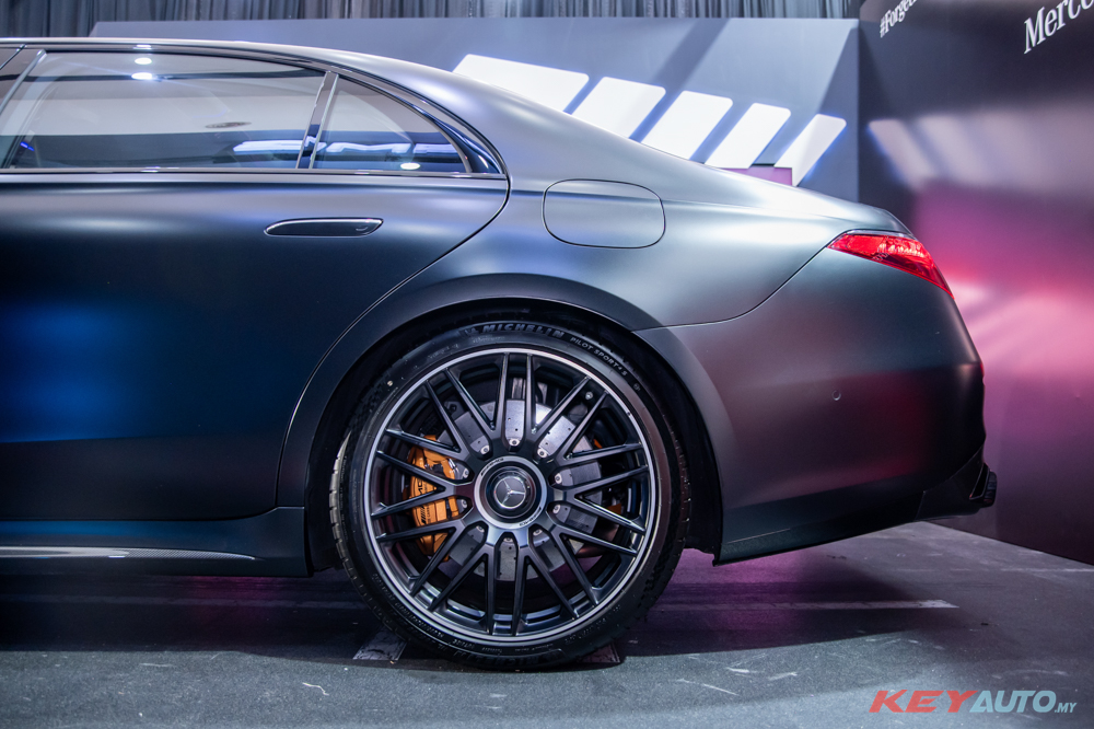 Mercedes S63 Amg V12 Biturbo Price Vs Performance The Truth You Deserve - 26n2hh9